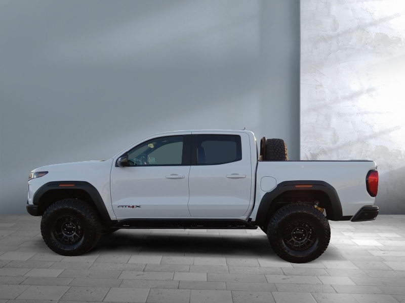 2024 GMC Canyon