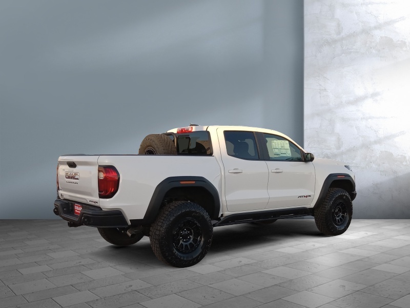 2024 GMC Canyon