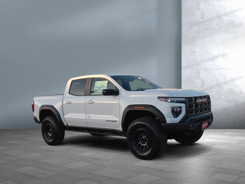 2024 GMC Canyon