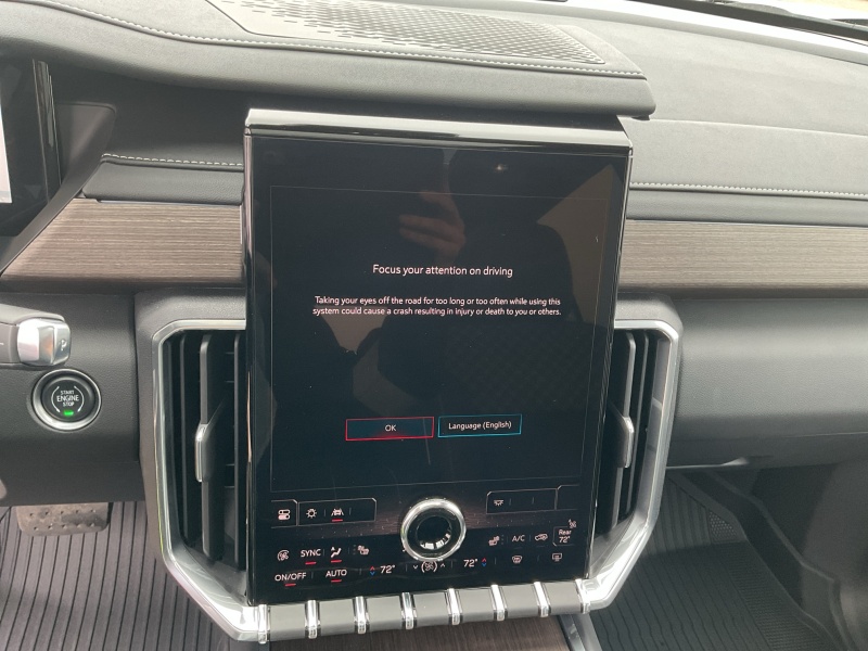 2024 GMC Acadia