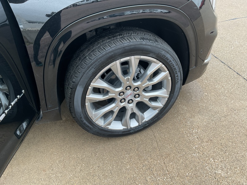2024 GMC Acadia