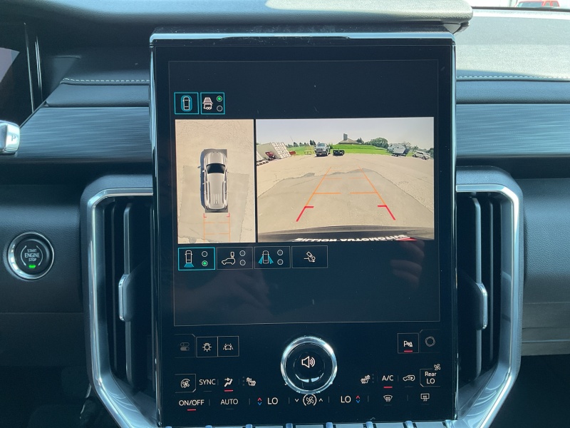 2025 GMC Acadia