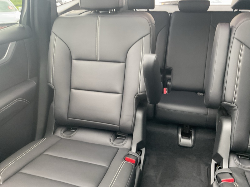 2025 GMC Acadia