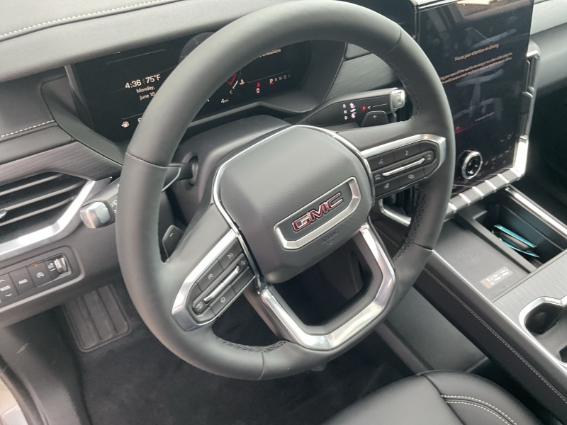 2025 GMC Acadia