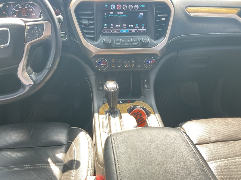 2017 GMC Acadia