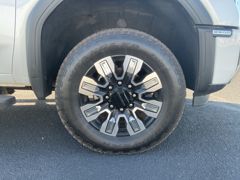 2025 GMC Sierra 2500HD