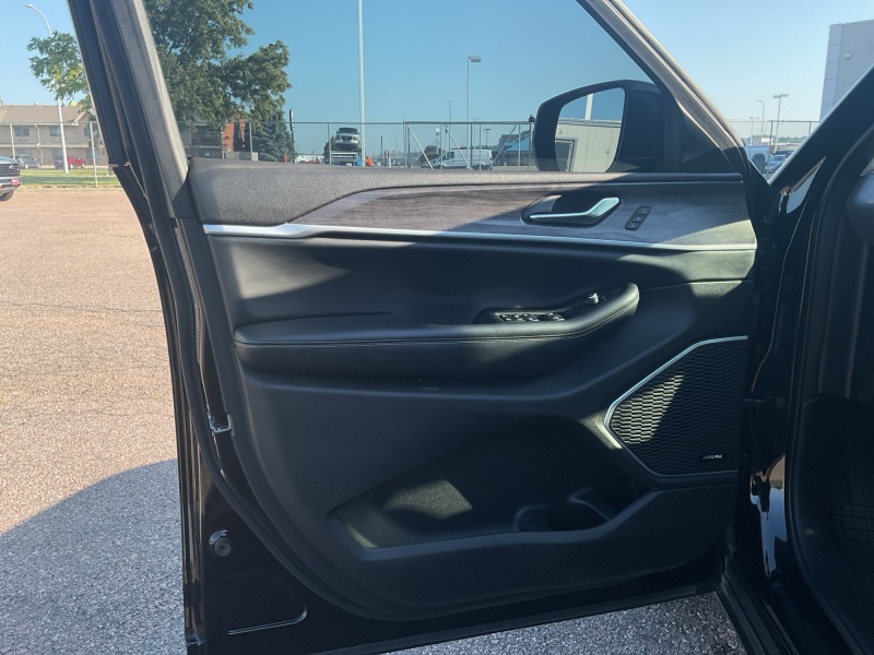 2021 Jeep Grand Cherokee L