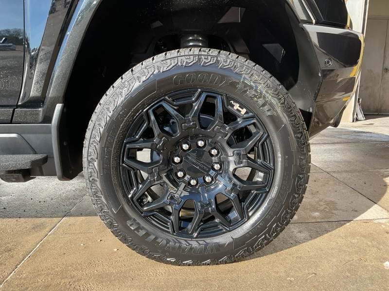 2026 GMC HUMMER EV SUV