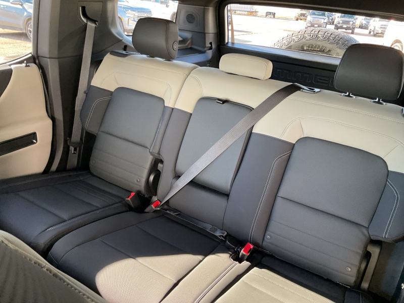 2026 GMC HUMMER EV SUV