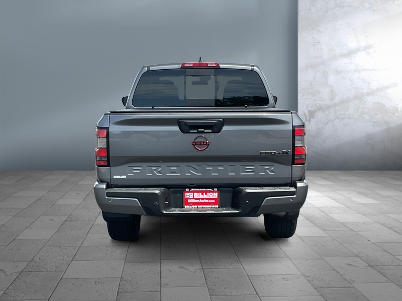 2024 Nissan Frontier