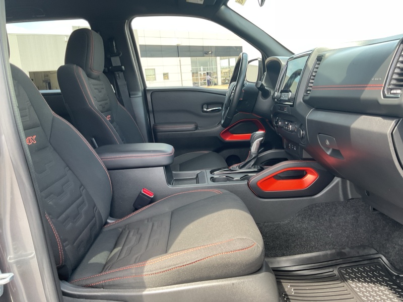 2024 Nissan Frontier