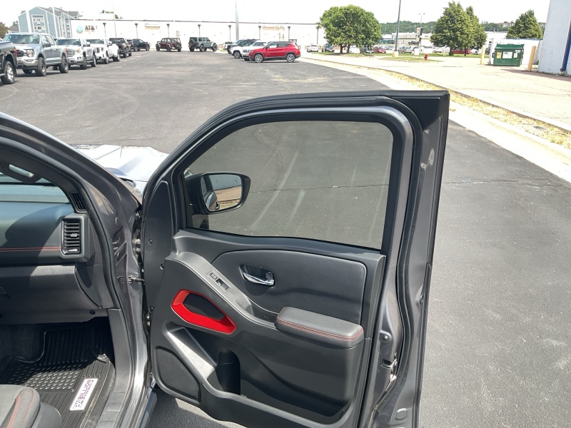 2024 Nissan Frontier