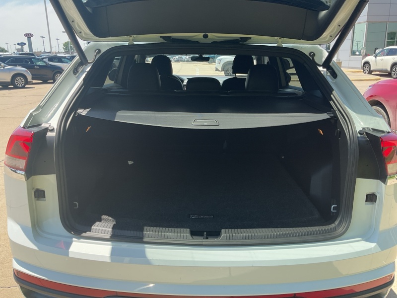 2022 Volkswagen Atlas Cross Sport