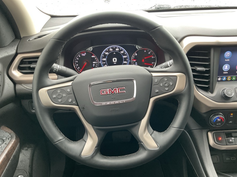 2023 GMC Acadia