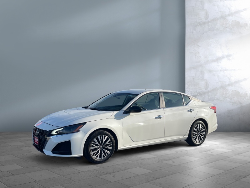 Used 2025 Nissan Altima SV Cars