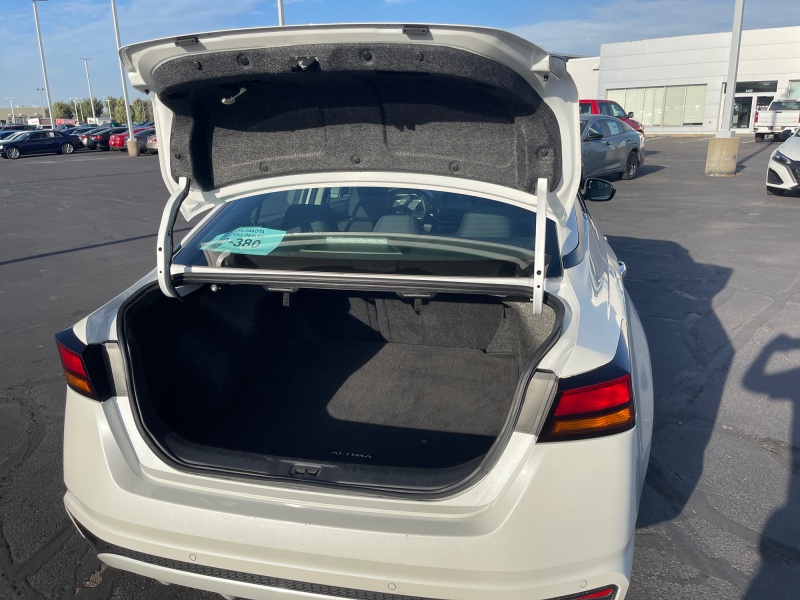 2025 Nissan Altima
