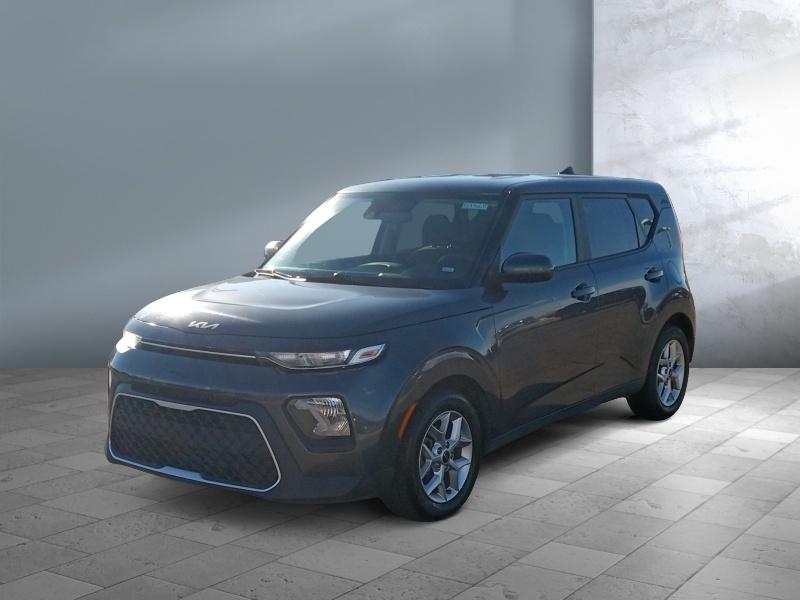 Used 2022 Kia Soul LX Car