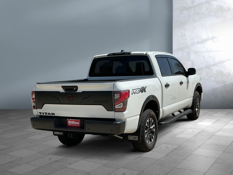 2024 Nissan Titan