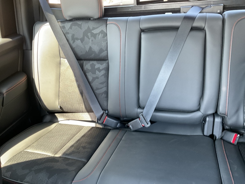 2024 Nissan Titan