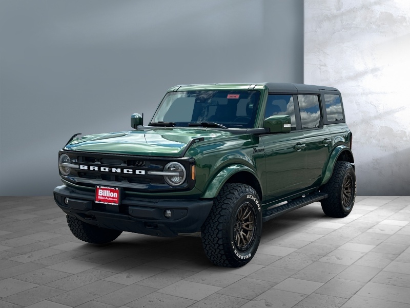 Used 2024 Ford Bronco Outer Banks Crossovers