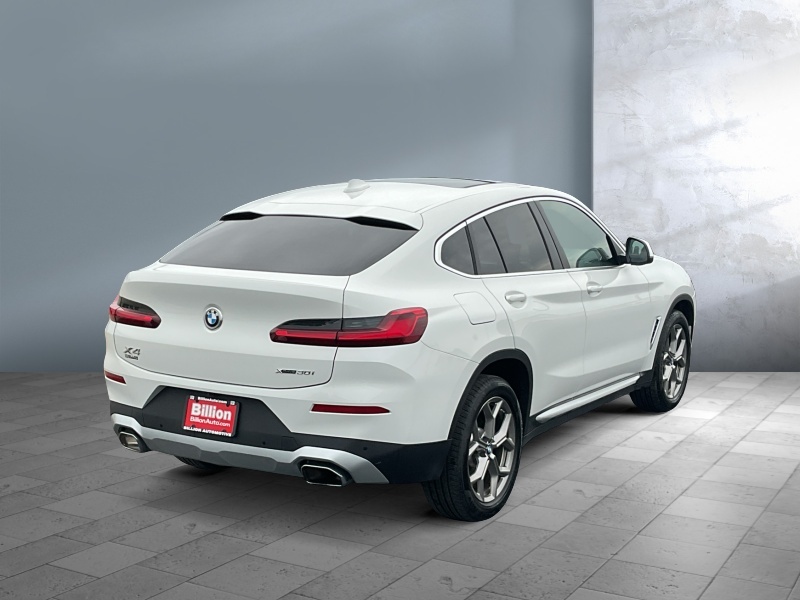 2025 BMW X4
