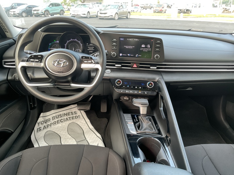 2023 Hyundai Elantra Hybrid