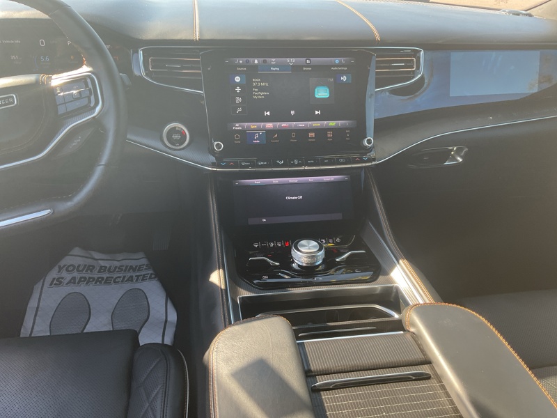 2024 Jeep Grand Wagoneer