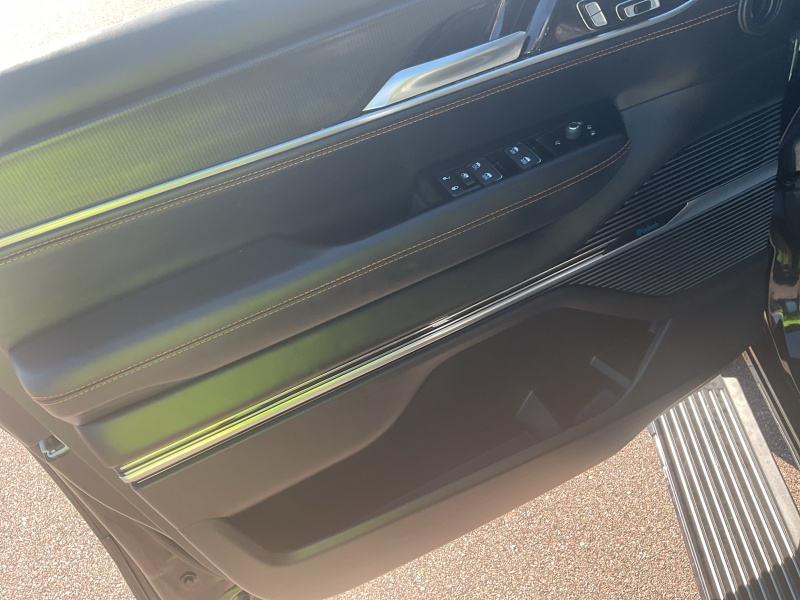 2024 Jeep Grand Wagoneer