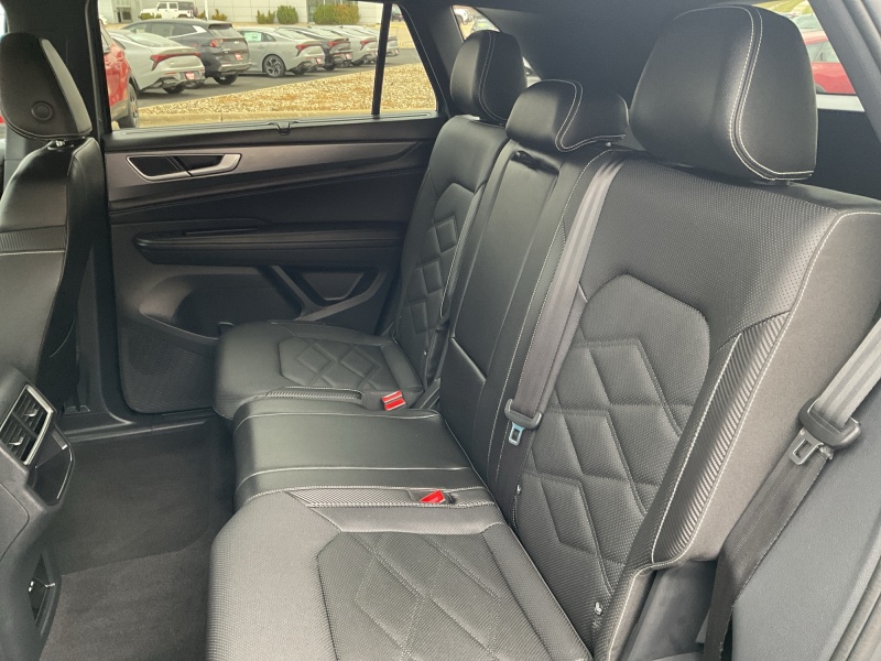 2025 Volkswagen Atlas Cross Sport