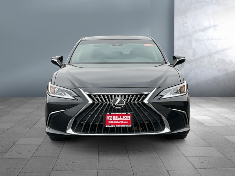 2024 Lexus ES