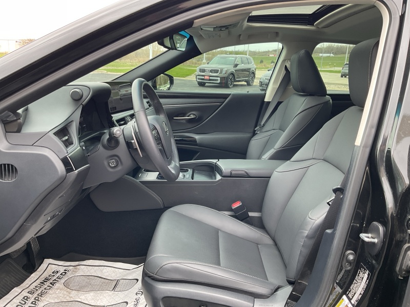 2024 Lexus ES