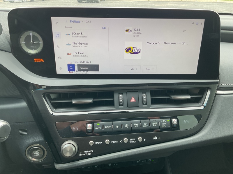 2024 Lexus ES