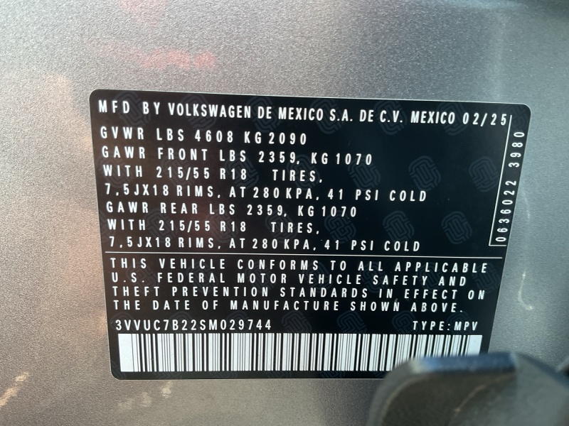 2025 Volkswagen Taos