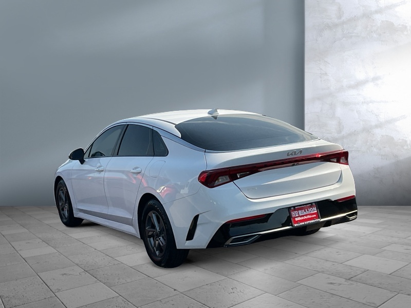 2023 Kia K5
