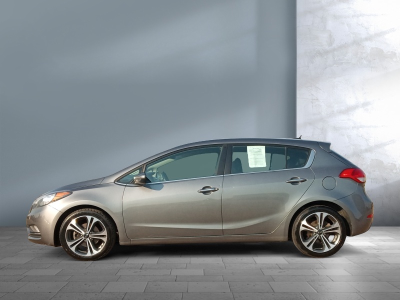 2016 Kia Forte 5-Door