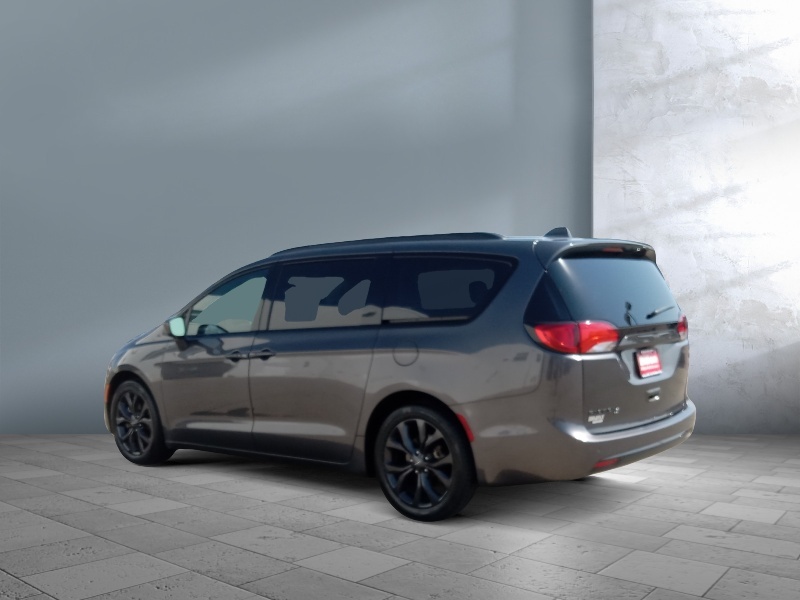 2020 Chrysler Pacifica