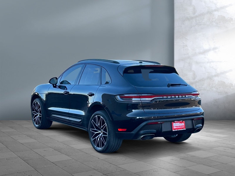 2023 Porsche Macan