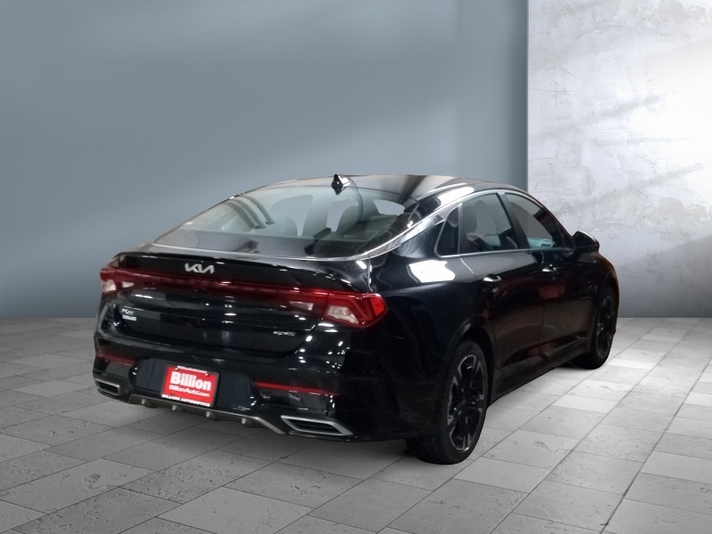 2022 Kia K5