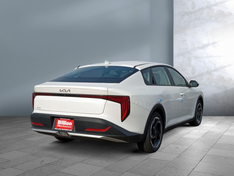 2025 Kia K4