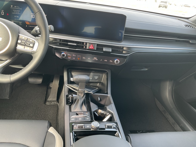 2025 Kia K5