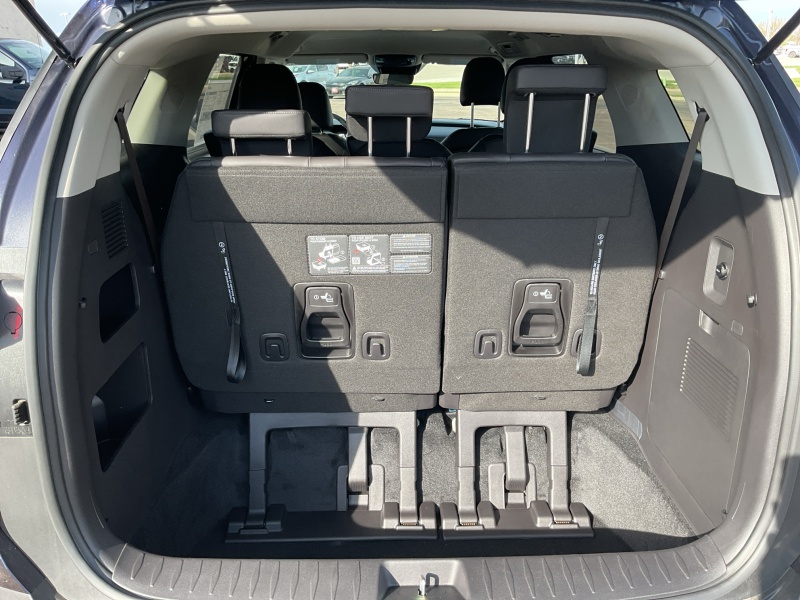 2025 Kia Carnival