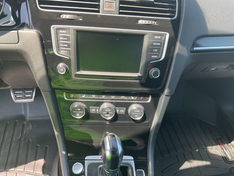 2016 Volkswagen Golf R