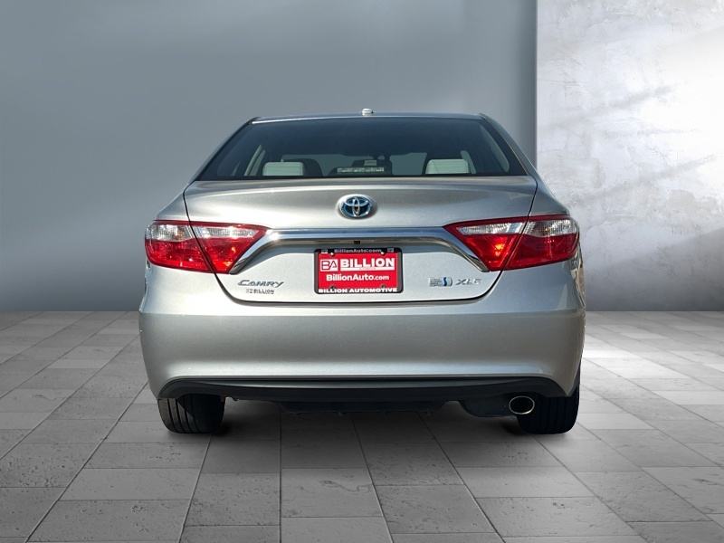 2016 Toyota Camry Hybrid