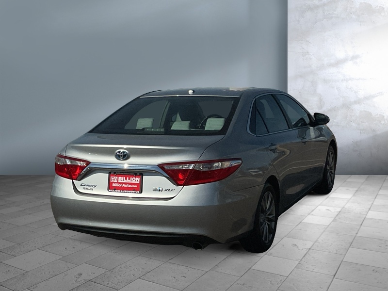 2016 Toyota Camry Hybrid