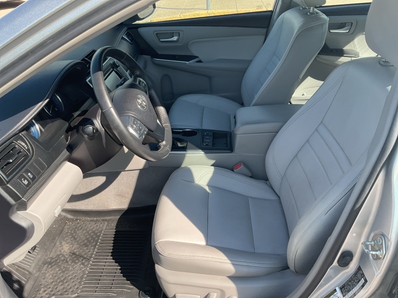 2016 Toyota Camry Hybrid
