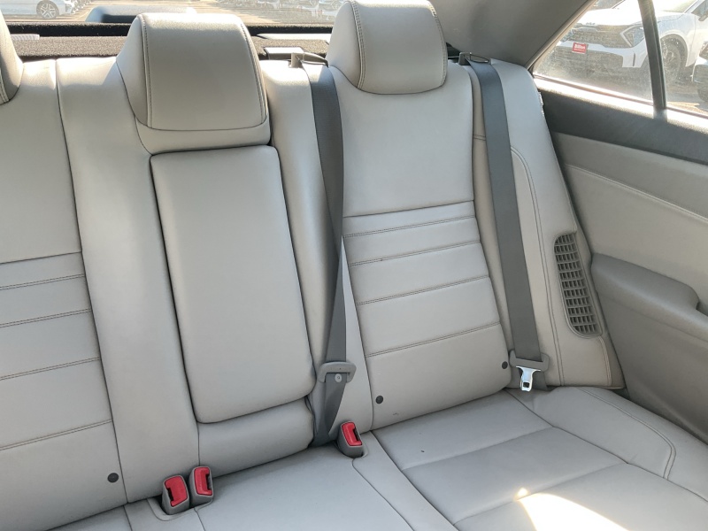 2016 Toyota Camry Hybrid
