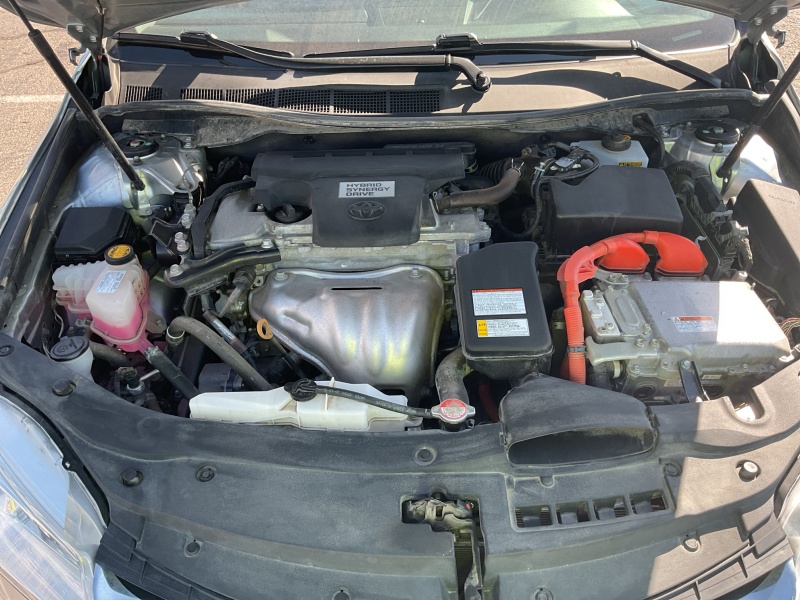 2016 Toyota Camry Hybrid