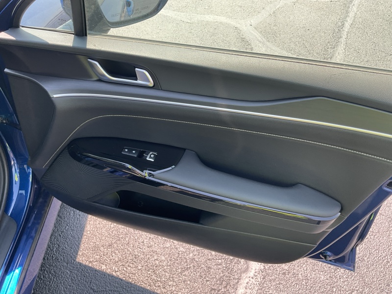 2025 Kia K5