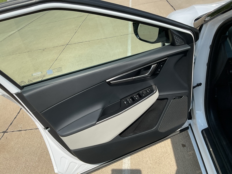 2025 Kia EV6