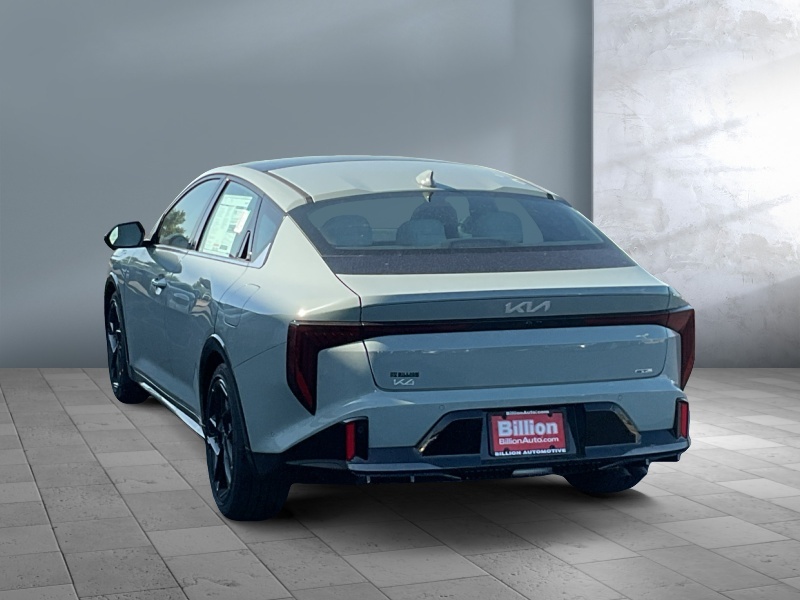 2025 Kia K4